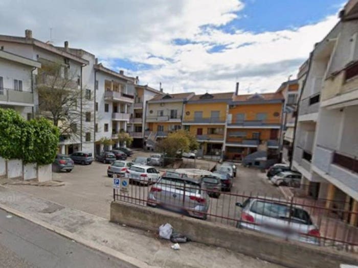 Appartamento con 6 locali in vendita in Via Taranto Matera MT Italia, Centro, Matera