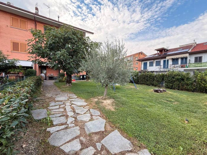 Casa con 6 locali in vendita in Via Aldo Moro, Centro, Caselle Torinese
