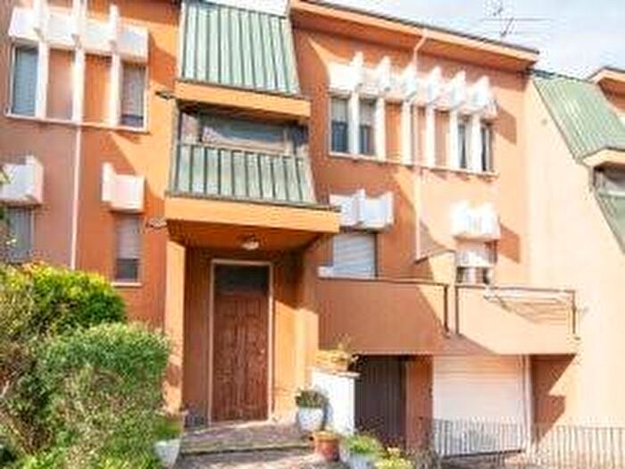 Casa quadrilocale in vendita in Via Aldo Moro, Centro, Zelo Buon Persico