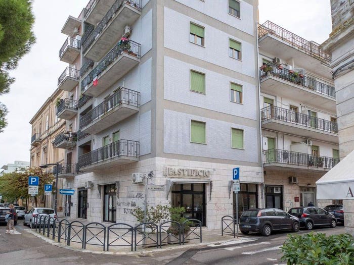 Appartamento con 6 locali in vendita in Via Giovanni Andrea Coppola, San Lazzaro, Lecce
