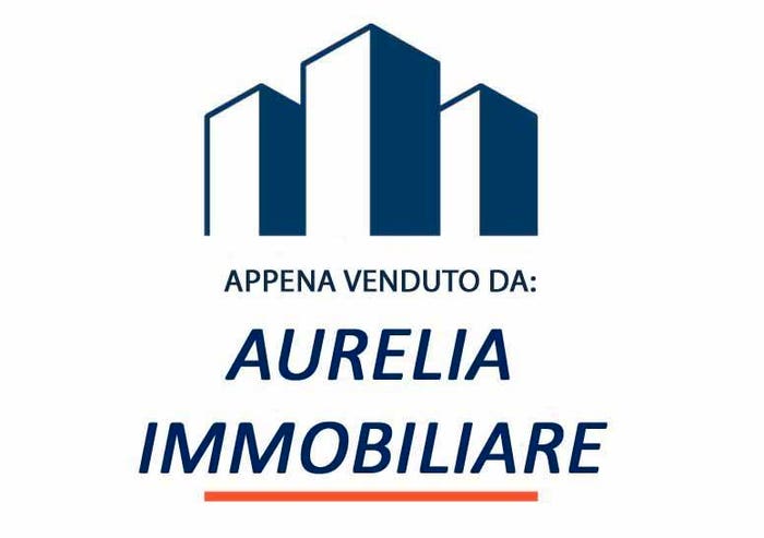 Appartamento trilocale in vendita in Via Nicastro, Villa Fiorelli, Roma