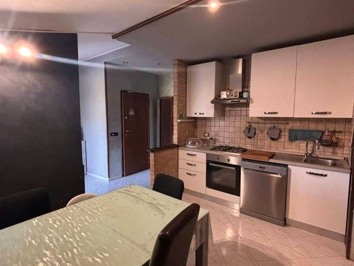 Appartamento trilocale in vendita in Via G Amendola, Bellante Stazione, Bellante