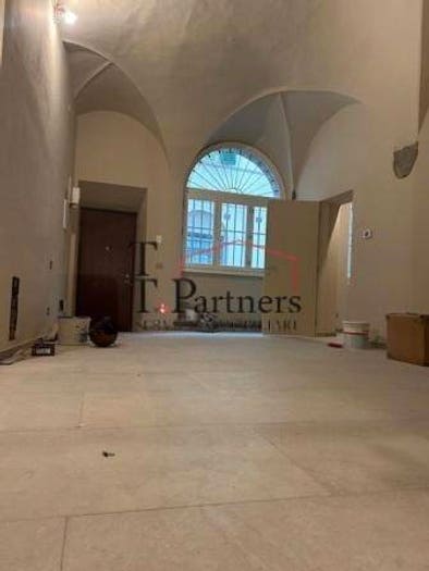 Appartamento trilocale in vendita in Via Romana, Santo Spirito, Firenze