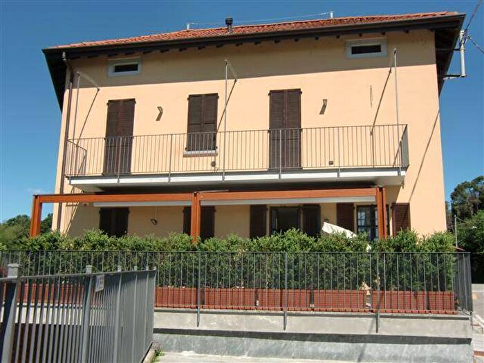 Casa bilocale in vendita in Via Pilata, Canova San Zeno, Olgiate Molgora