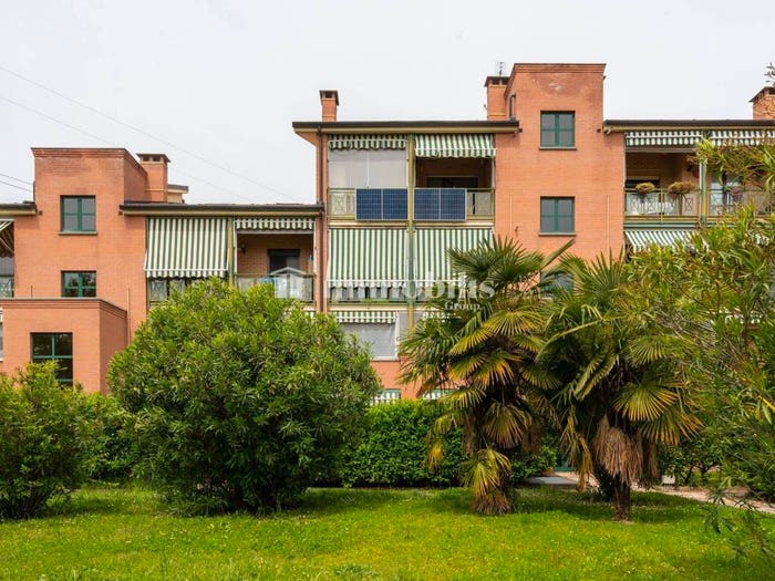 Appartamento con 5 locali in vendita in Via della Croce, Villaggio Fiorito Oltre Dora, Collegno