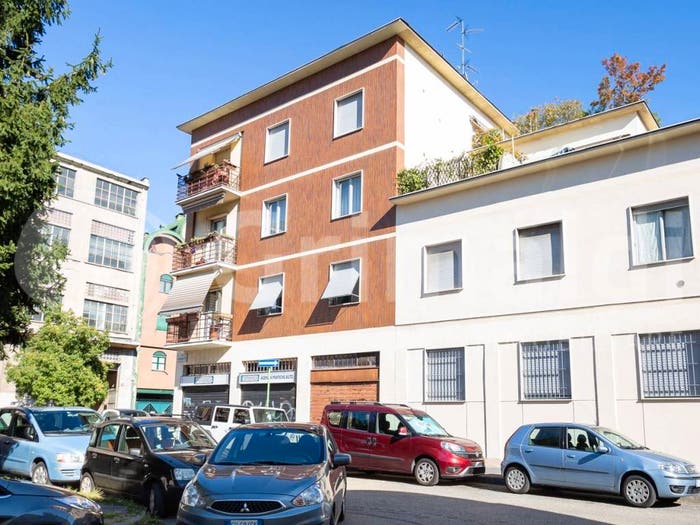 Appartamento bilocale in vendita in Via Gallarate, Certosa, Milano