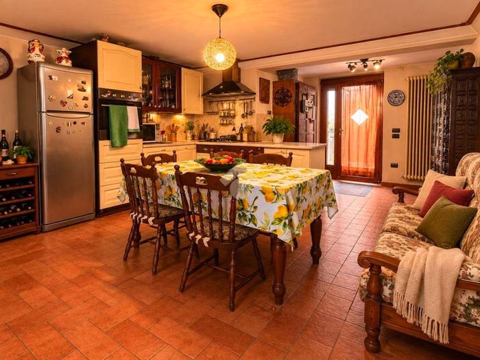 Casa trilocale in vendita in Via degli alpini, Monte Di Nese, Alzano Lombardo