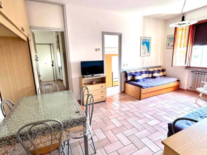Appartamento bilocale in vendita in Via Enrico Diacono, Marina di Pisa, Pisa