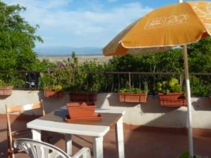 Casa con 6 locali in vendita in Viale Santa Maria, Macomer