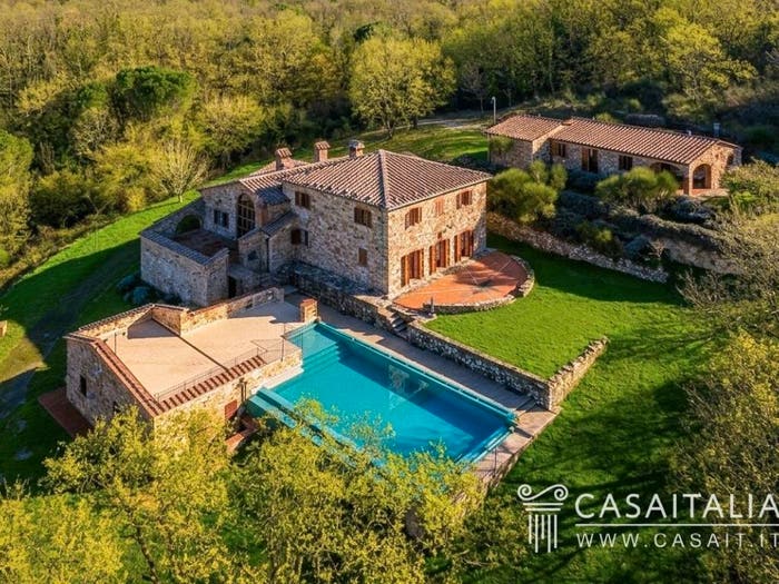 Casa con 6 locali in vendita in Via Roma, Centro, Castelnuovo di Val di Cecina