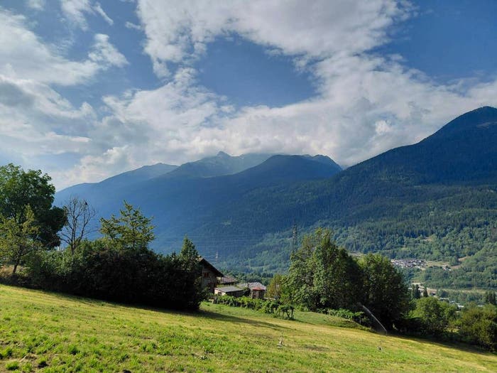 Casa quadrilocale in vendita in Frazione Croix des Prés, Centro, La Salle