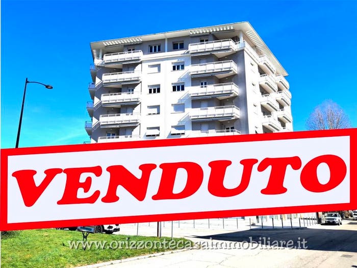 Casa con 6 locali in vendita in Ascoli Piceno
