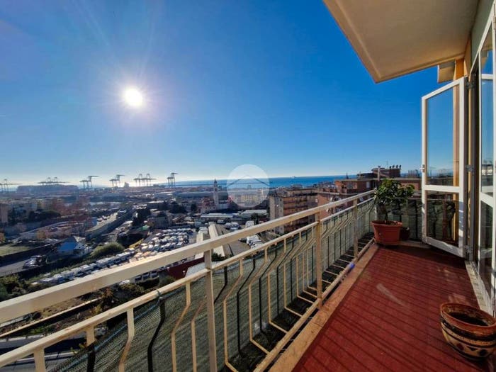 Appartamento con 5 locali in vendita in Via G Murtola, Pra', Genova
