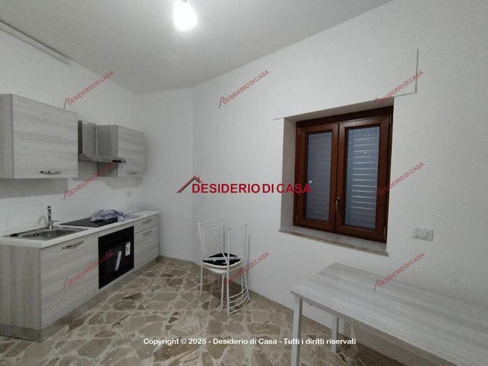Casa trilocale in vendita in SP, Petralia Sottana