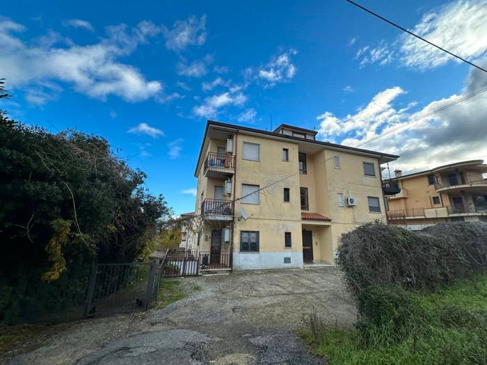 Appartamento con 6 locali in vendita in Contrada Pasquali, Tivolille Pasquali Merenzata, Mendicino