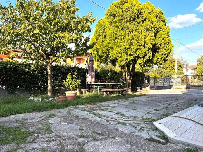 Appartamento quadrilocale in vendita in Centro, Vigasio