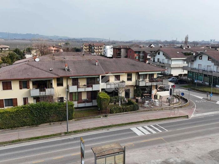Appartamento trilocale in vendita in Via Piccole Dolomiti, Monticelli Fontana, Lavagno