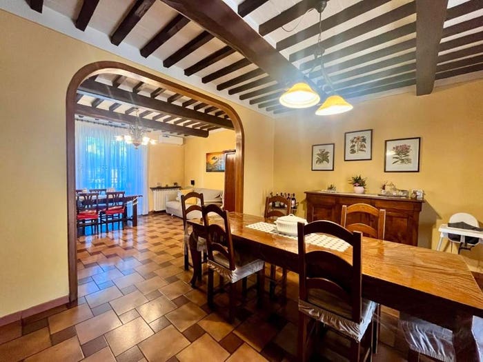Casa con 6 locali in vendita in Orentano, Castelfranco di Sotto
