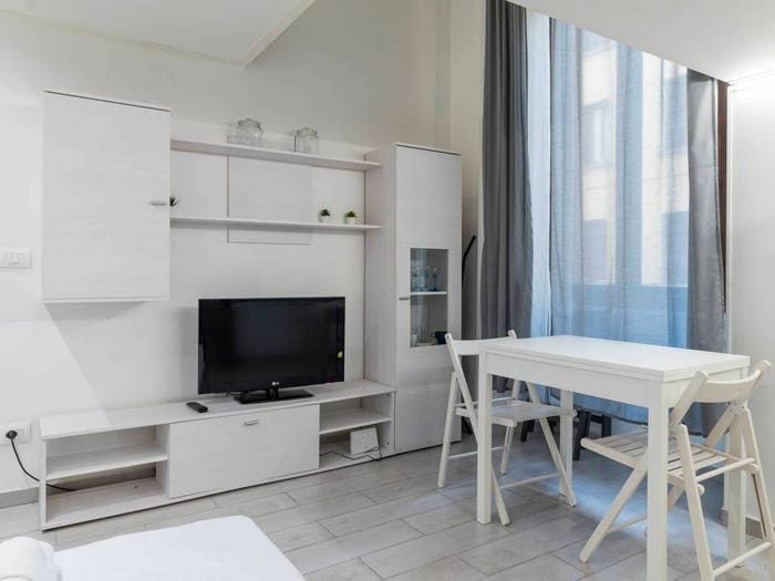 Appartamento monolocale in vendita in Via Francesco Londonio, Paolo Sarpi, Milano