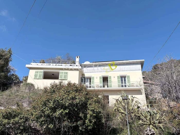 Casa con 6 locali in vendita in Via Matteotti snc, Seborga