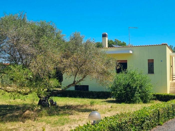 Casa con 6 locali in vendita in Via Enrico Gismondi, Castel di Guido, Roma