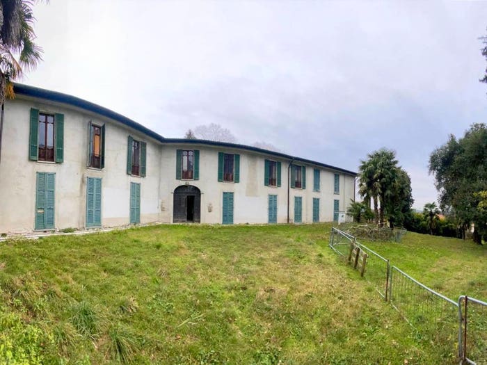 Casa con 6 locali in vendita in Via Giovanni Baserga, Albate Muggiò, Como