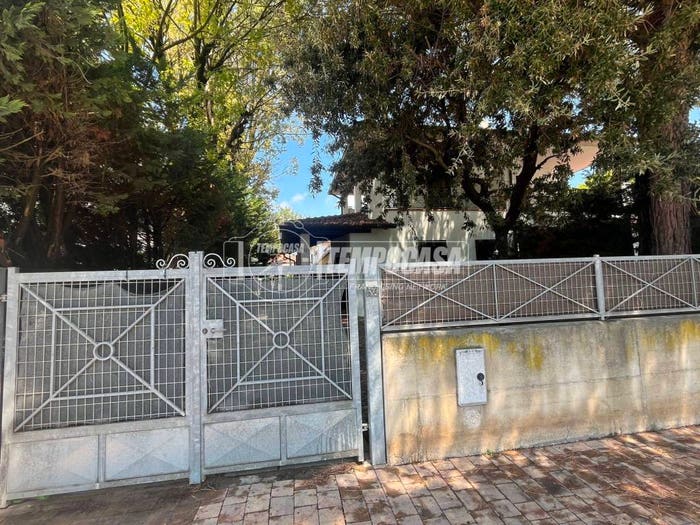 Appartamento trilocale in vendita in Viale dei Tigli Lido degli Estensi, Lido degli Estensi, Comacchio