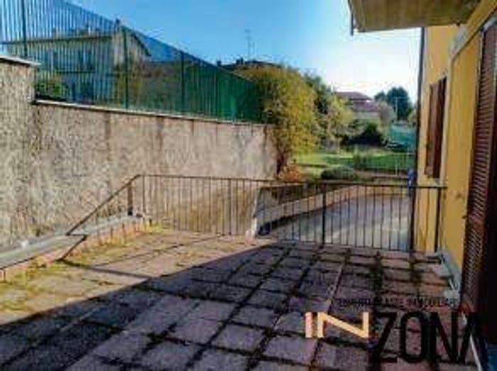 Appartamento trilocale in vendita in Via Prestino snc, Prestino, Como