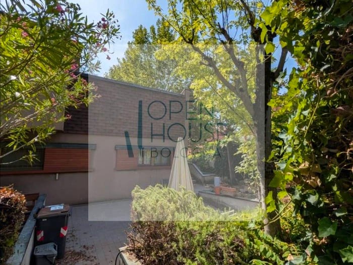 Casa con 6 locali in vendita in Via Papa Giovanni XXIII Monte San Pietro, Monte San Pietro