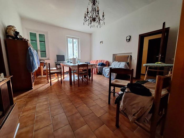 Casa con 6 locali in vendita in Via Lughese, Ospedaletto, Forlì