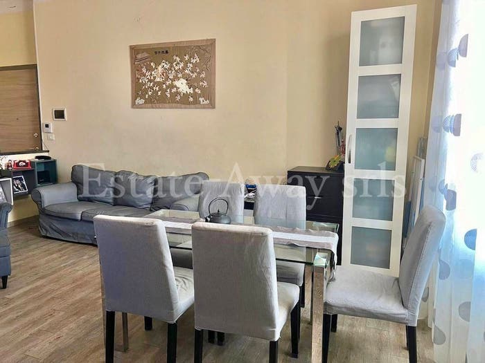 Appartamento trilocale in vendita in Via San Vincenzo, Centro, Vallecrosia