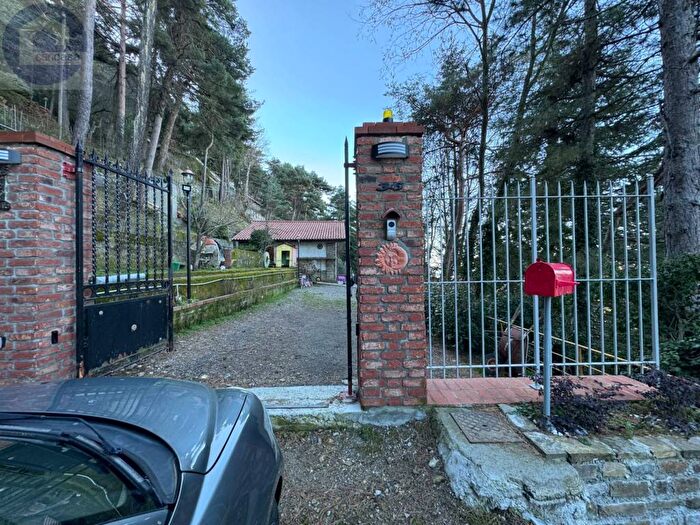 Casa quadrilocale in vendita in Via Martiri della Libertà, Bajardo
