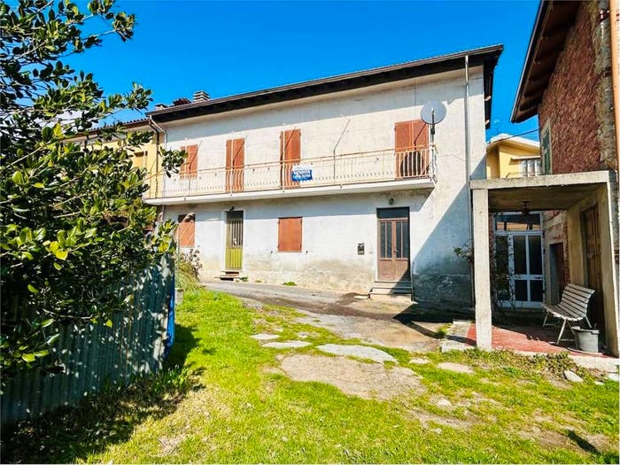 Casa con 5 locali in vendita in Via Monsignor Canova, Centro, Garessio