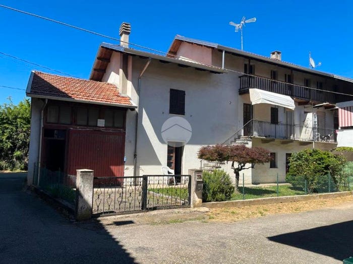 Casa quadrilocale in vendita in Via Polle, Centro, Cossato