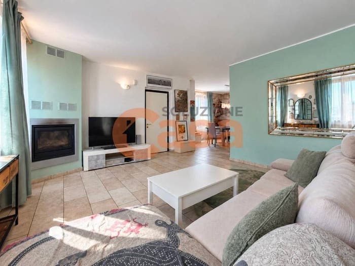 Casa quadrilocale in vendita in Via Egidio Marulli, Verza, Piacenza