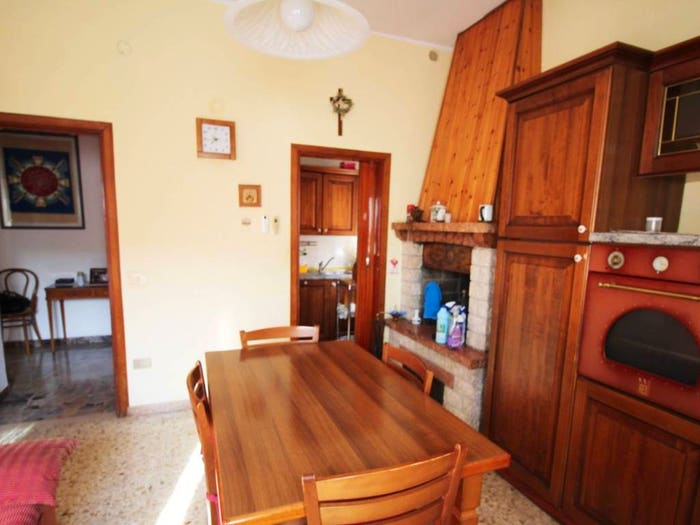 Appartamento con 5 locali in vendita in Via Giosuè Carducci, Centro, Fermignano