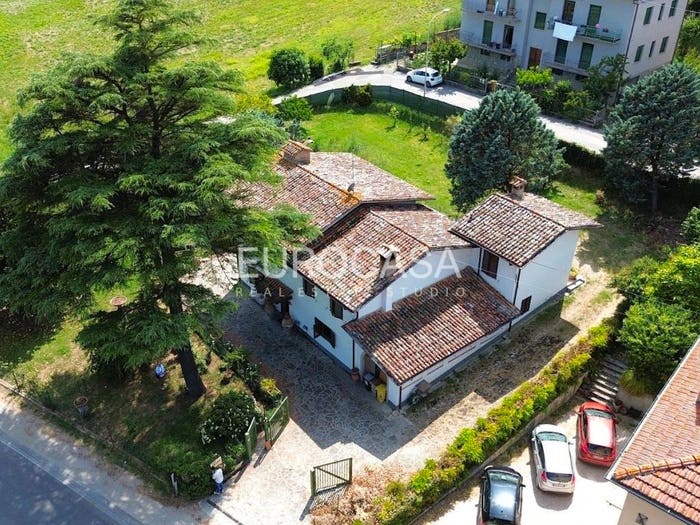 Casa con 6 locali in vendita in Centro, Città di Castello