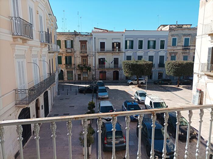Appartamento bilocale in vendita in Piazza Giuseppe Mazzini, Trani