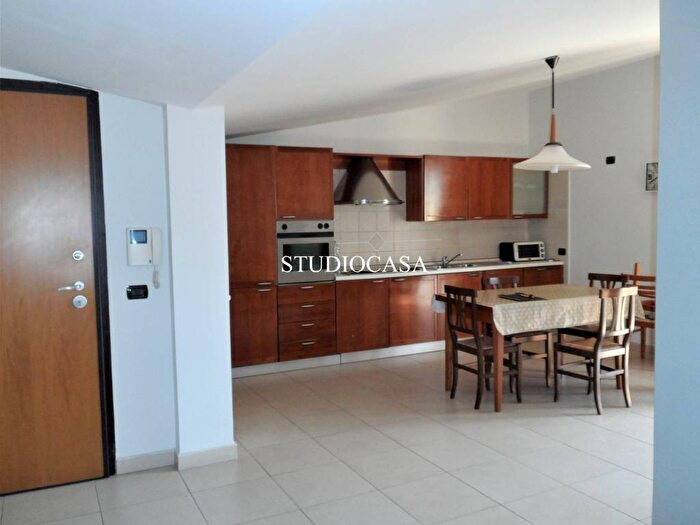 Casa trilocale in vendita in Via Acconcia, Capodrise