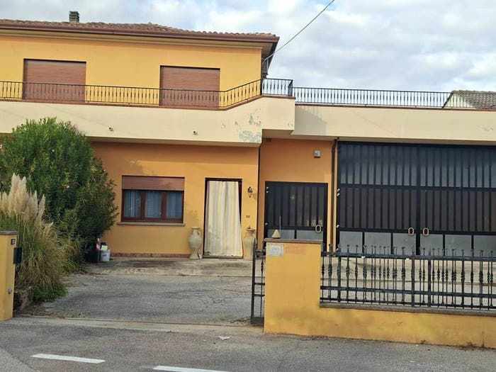 Casa con 6 locali in vendita in Via Bassa Dossello, Centro, Arquà Polesine