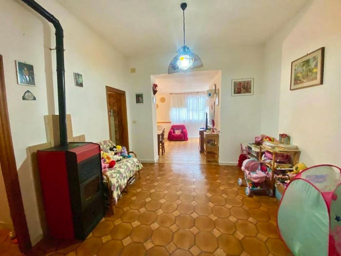 Appartamento quadrilocale in vendita in Via Marsala No Number, Centro, Manciano