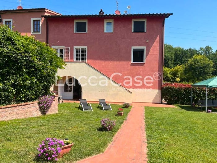 Casa con 5 locali in vendita in Via di S Martino, Gragnano Lappato, Capannori