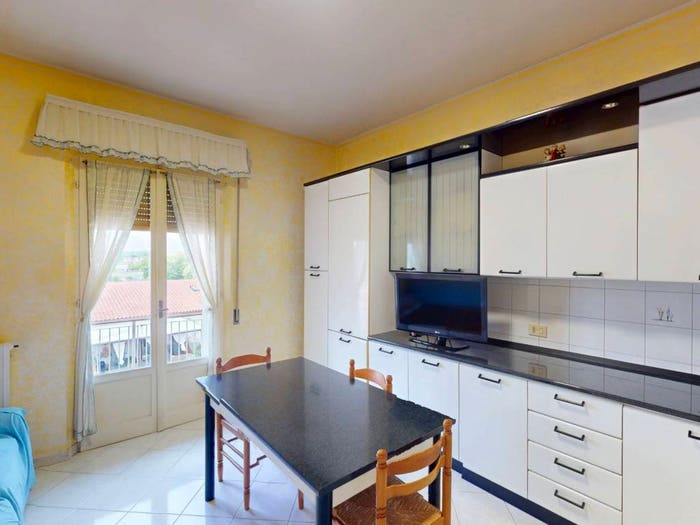 Appartamento trilocale in vendita in Via Francesco Petrarca, Centro, Chiaravalle