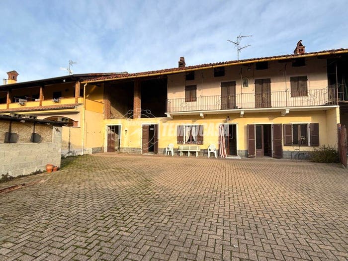 Casa con 6 locali in vendita in cascine margherita, Moncrivello