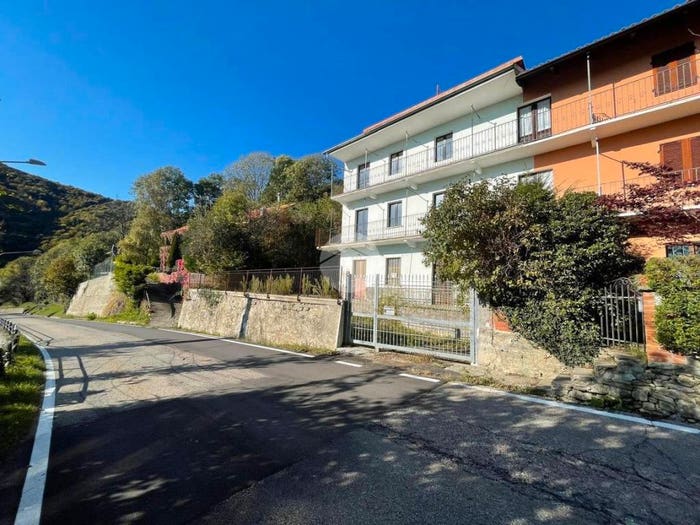 Casa con 6 locali in vendita in Borgata Levrette, Centro, Valgioie