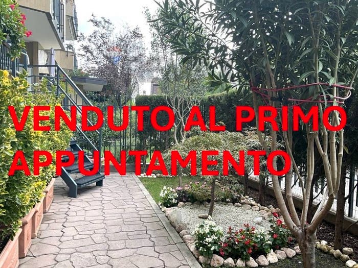 Appartamento trilocale in vendita in Viale Einaudi, Centro, Arese