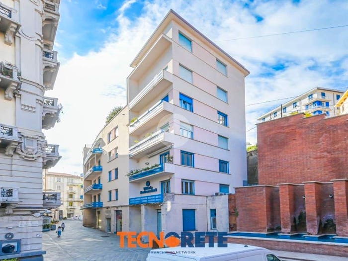Appartamento quadrilocale in vendita in VIA DEL TORRETTO, Centro Storico, La Spezia