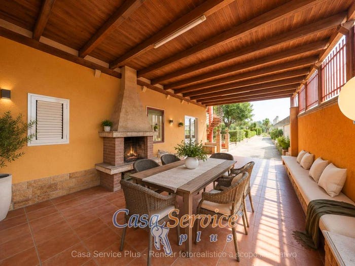 Casa con 6 locali in vendita in Corso Cesare Vergine, Tuglie
