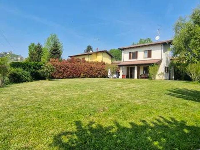 Casa con 6 locali in vendita in Via San Ruffino No Number, Centro, Sarezzano