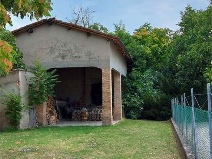 Casa con 5 locali in vendita in Via Solari, Tortiano, Montechiarugolo